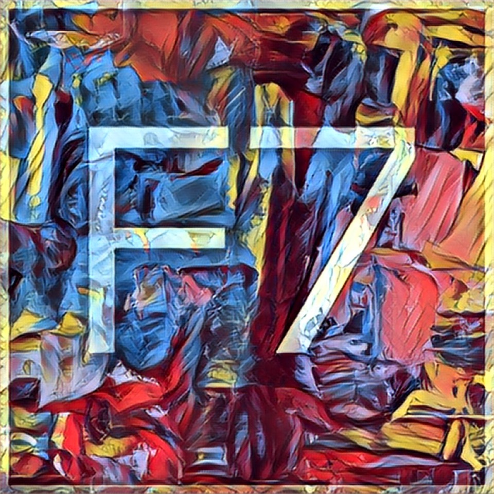 F7 Logo bunt