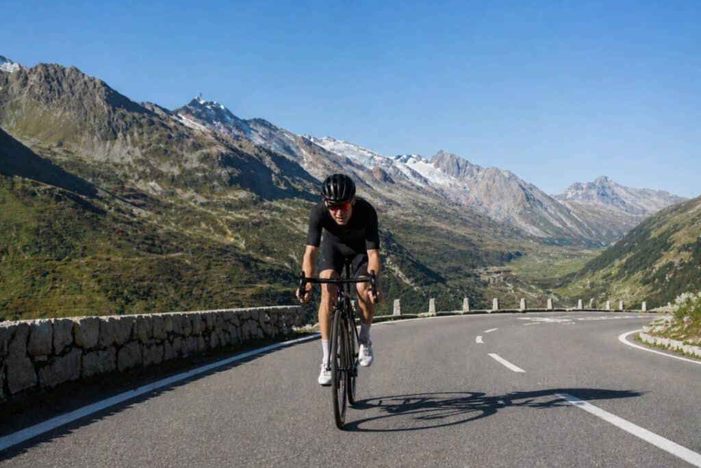 Radstrecke beim Ironman 70.3 Zell am See-Kaprun vor alpiner Kulisse
